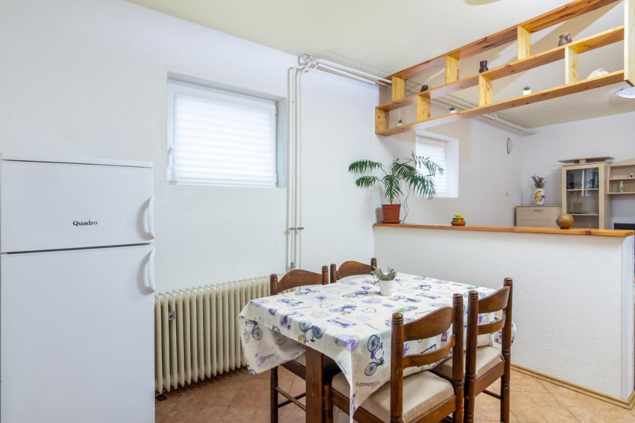 Apartment Buzet 17562A 外观 照片